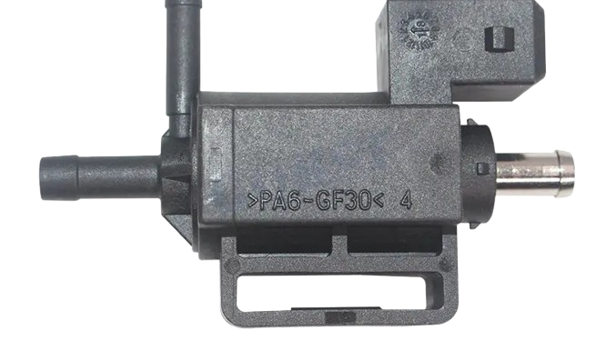 Solenóide 30670449 Evoque/Volvo S60 S40 V50 C30 C70 V60 Ford Focus 6M5G9K378AA